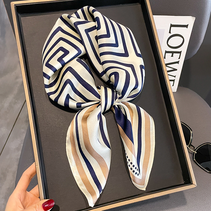 Luxe Merk Halsdoek Lente Vierk - Women Fashion Necktie recensie en prijs