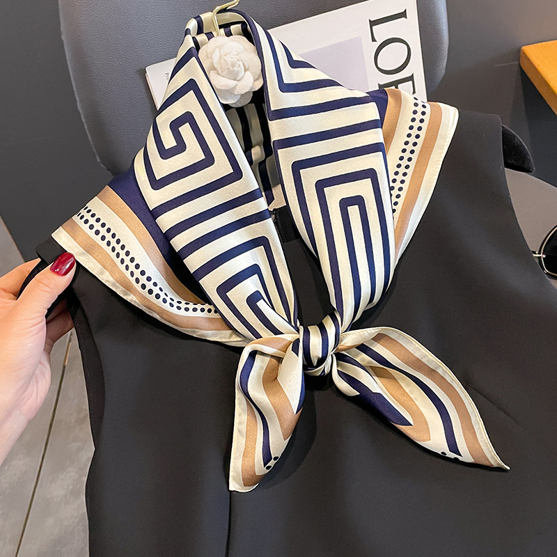 Luxe Merk Halsdoek Lente Vierk - Women Fashion Necktie recensie en prijs