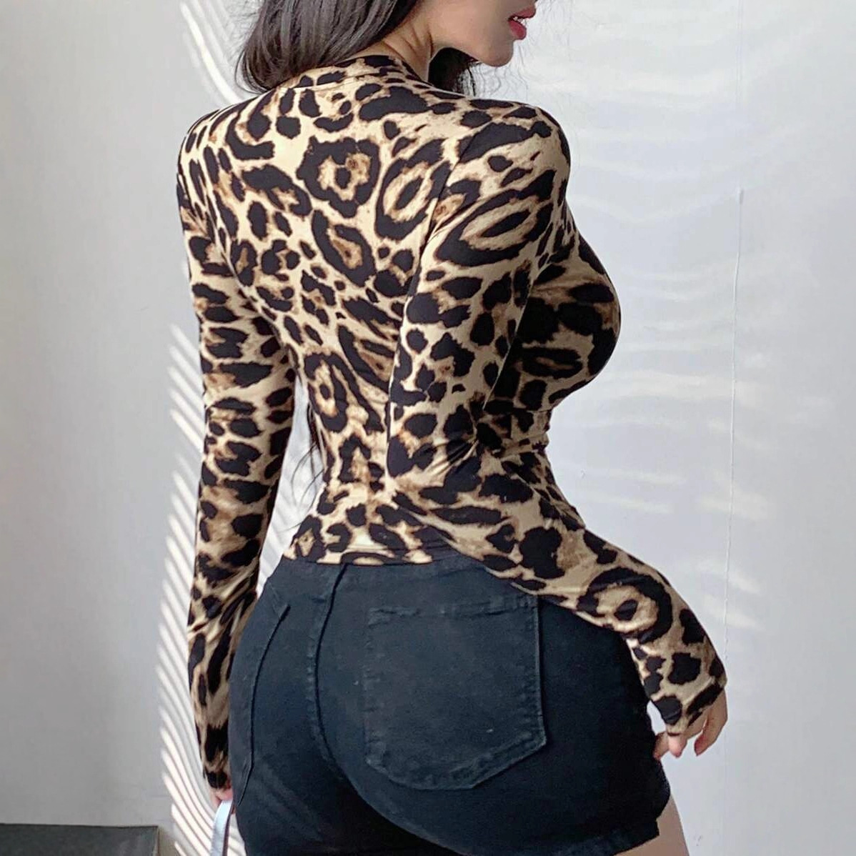 Dames crop-jack met luipaardpr - Women Fashion Jackets recensie en prijs